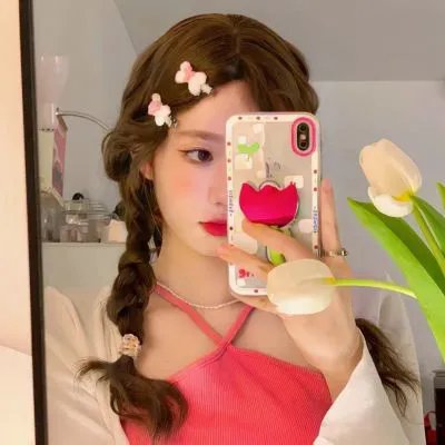驼背人与舞女